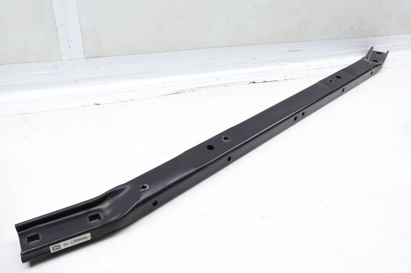 Upper Reinforcement Bar (REAR) 51647234857 — Used (SKU 683757)