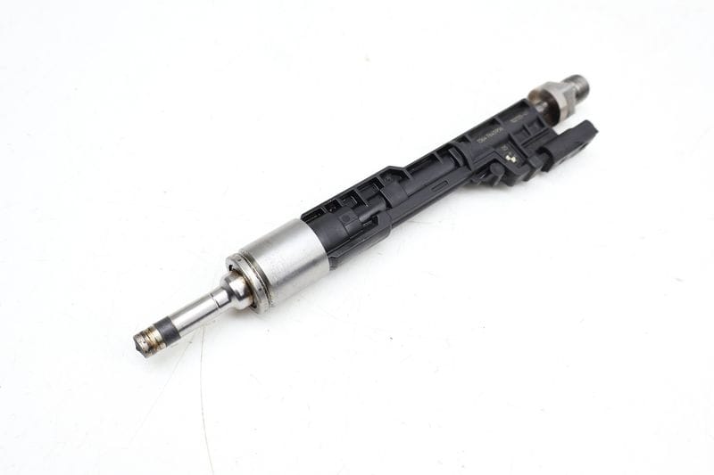 Fuel Injector 13537645956 — Used (SKU 683528)