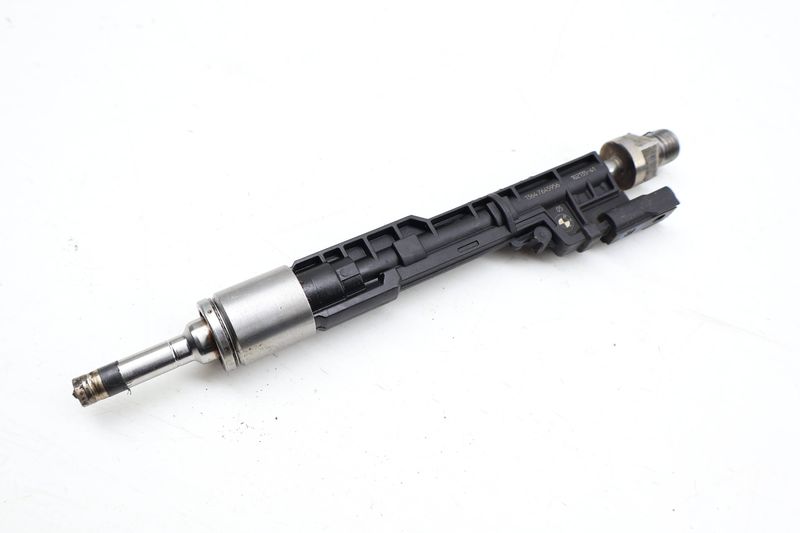 Fuel Injector 13537645956 — Used (SKU 683531)