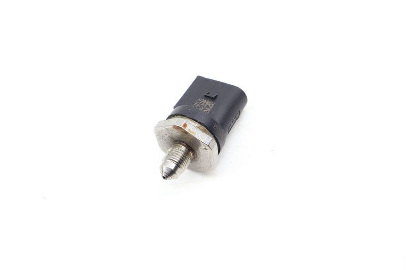 High Pressure Fuel Sensor 13537620946 — Used (SKU 683582)