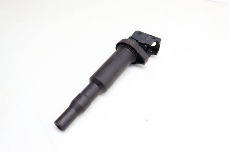 Ignition Coil / Pack 12138647689 — Used (SKU 683521)