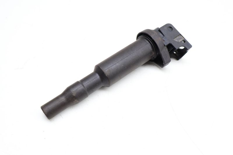 Ignition Coil / Pack 12138647689 — Used (SKU 683522)
