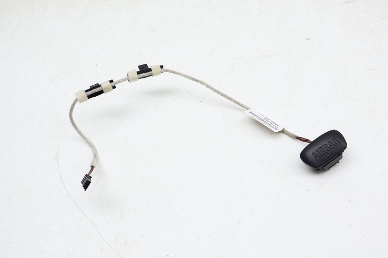 LED Light Wiring Harness Connector 63319254762 — Used (SKU 683467)