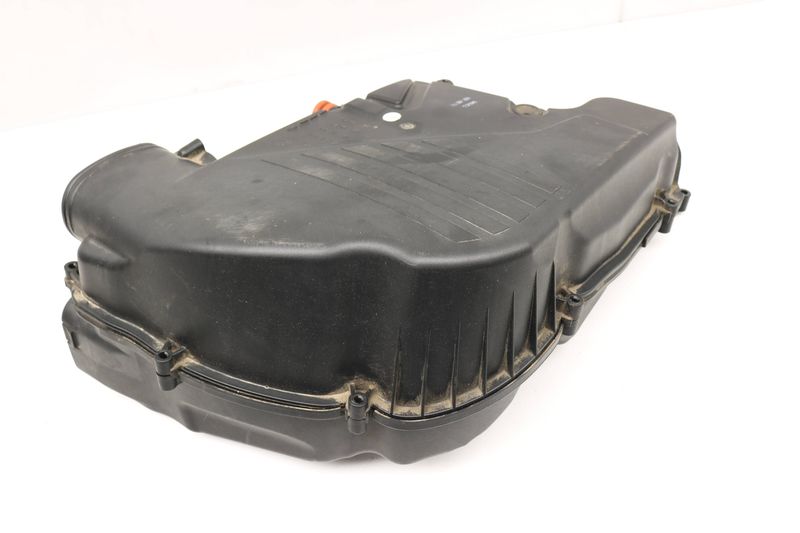 Engine Air Filter Box / Housing 13717577464 — Used (SKU 387167)