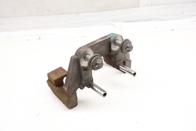 Brake Caliper Carrier / Bracket 34216796720 — Used (SKU 683734)