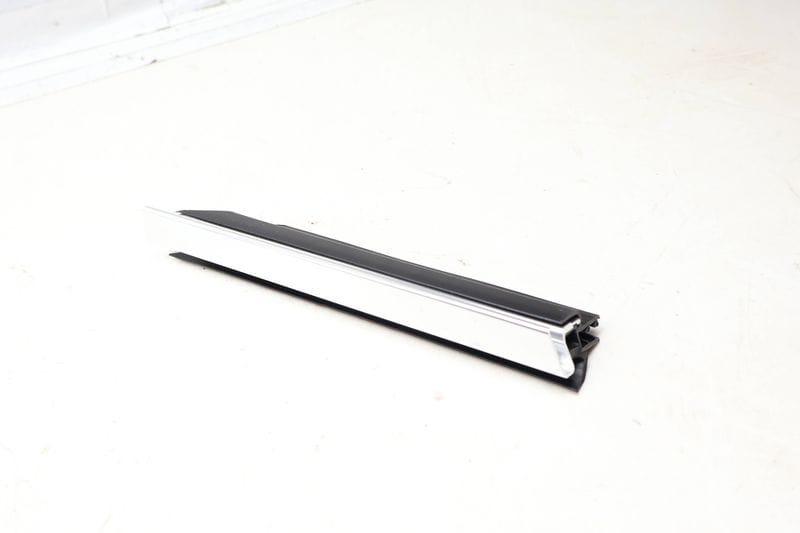 Door Seal / Weather Stripping (INNER) 51357178028 — Used (SKU 683845)