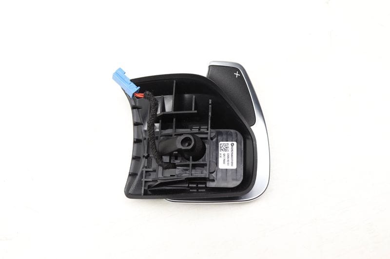 Steering Wheel Shift Paddle / Button 61319282644 — Used (SKU 471039)