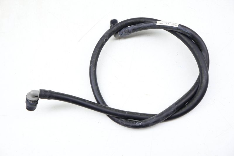 Windshield Washer Fluid Hose / Line 61667178747 — Used (SKU 683606)