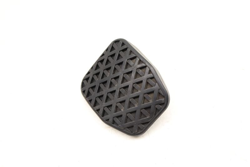 Brake Pedal Pad 35211160422 — Used (SKU 525825)