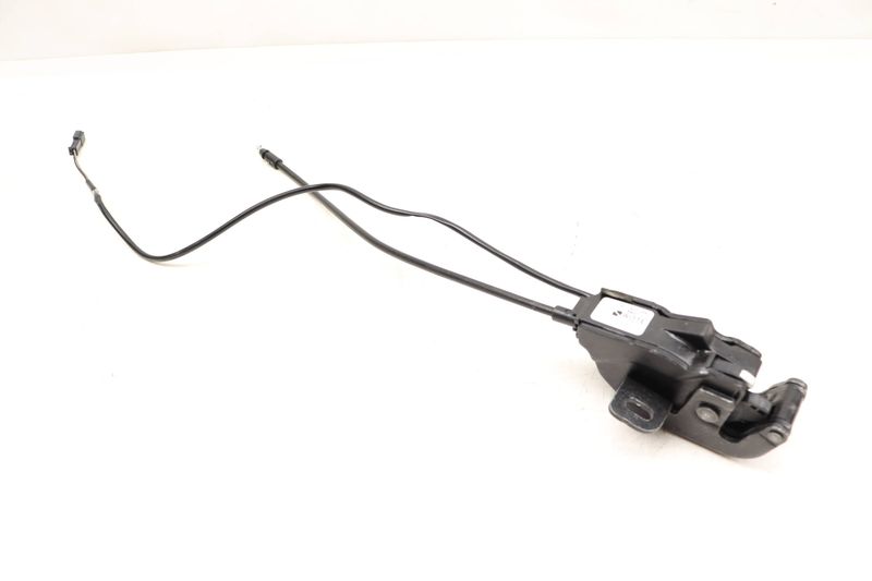 Upper Door Latch / Lock 51227291034 — Used (SKU 525962)