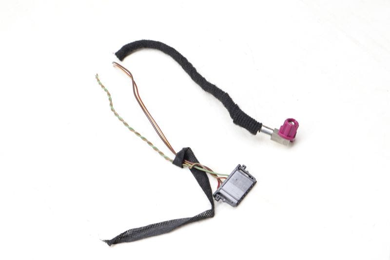 8.8" Display Screen / Monitor Wiring Connector Pigtail Set — Used (SKU 662772)