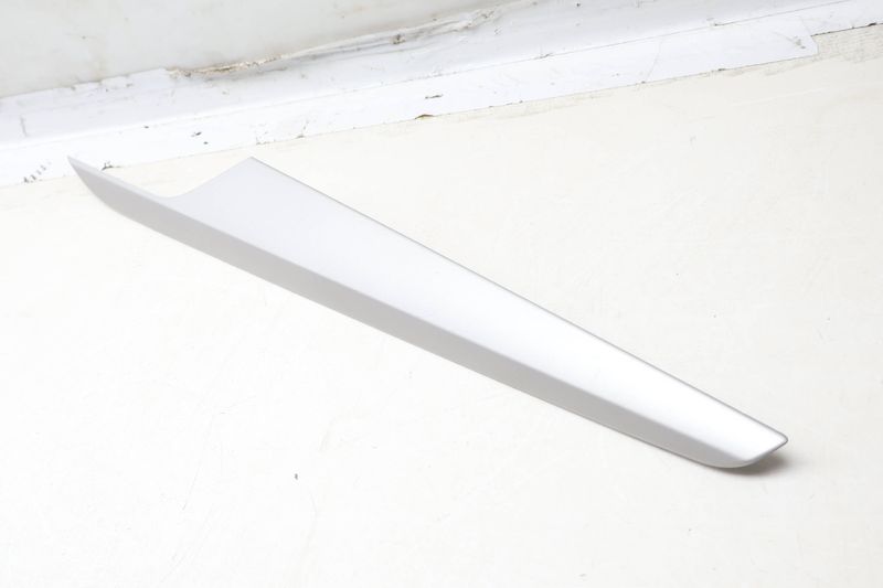 Door Panel Trim 51422991389 — Used (SKU 662835)