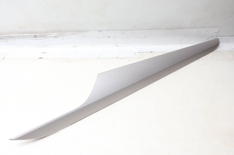 Door Panel Trim 51422991389 — Used (SKU 662837)