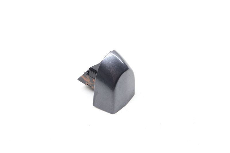 Exterior Door Handle Cylinder Cap 51212992982 — Used (SKU 662842)