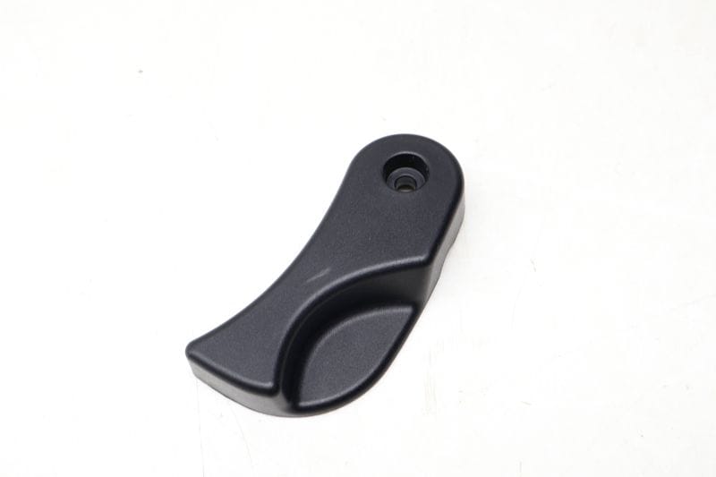 Hood Release Lever / Handle 51237058117 — Used (SKU 662887)
