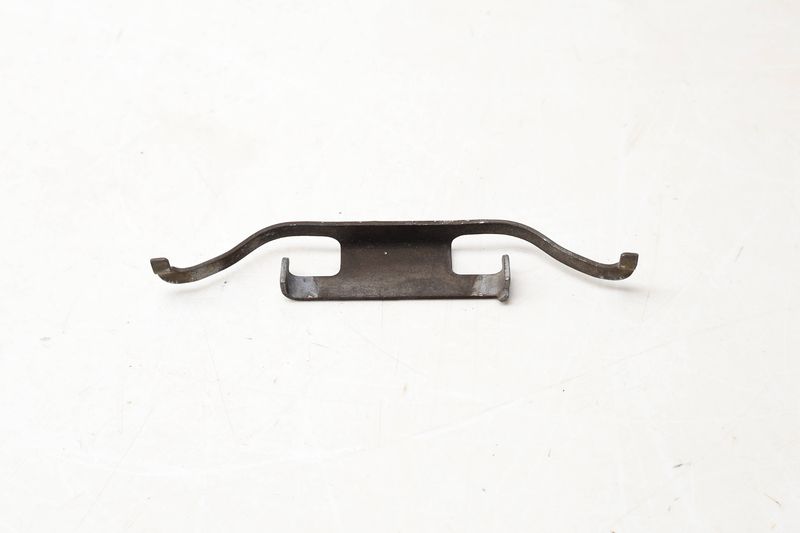 Brake Anti-Rattle Spring / Clip 34211157046 — Used (SKU 663117)