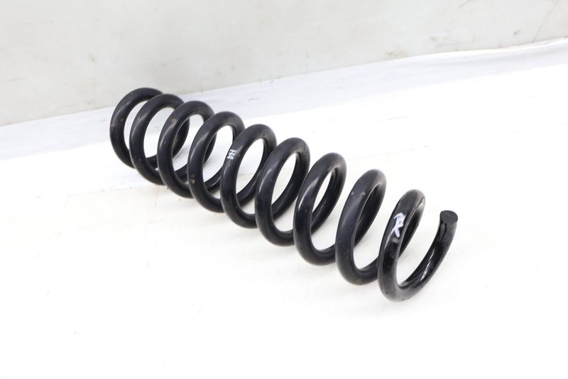 Coil Spring 6790119 — Used (SKU 663045)