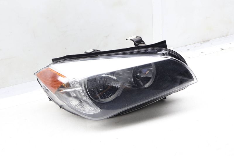 Halogen Headlight / Headlamp 63117290238 — Used (SKU 662916)