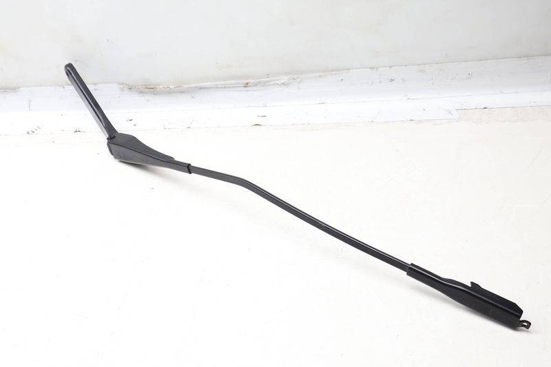 Windshield Wiper Arm 61612990029 — Used (SKU 662982)