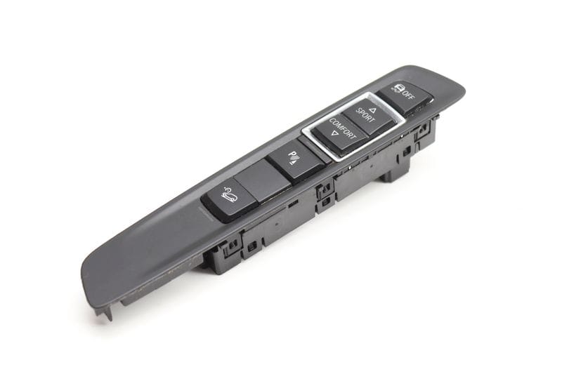 Center Console Multi Switch 61319262719 — Used (SKU 565126)
