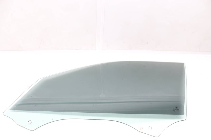 Door Window Glass 51337470631 — Used (SKU 565355)