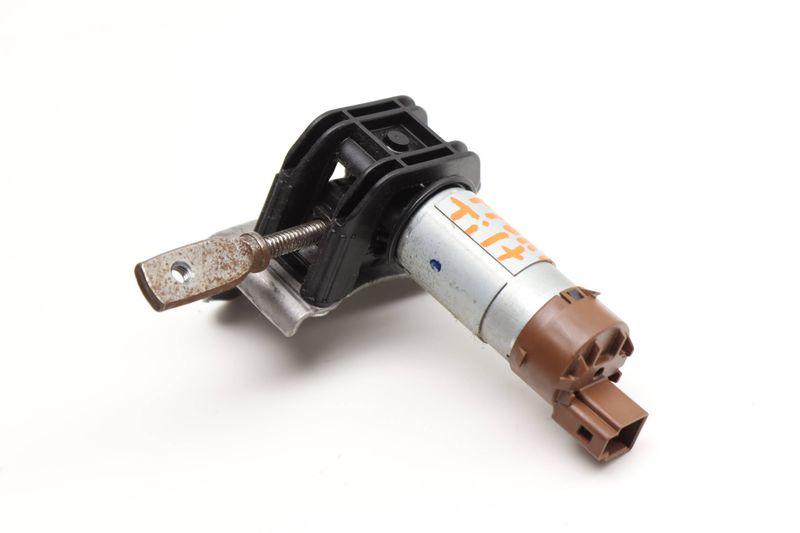 Front Tilt Seat Motor 52107314225 — Used (SKU 565061)