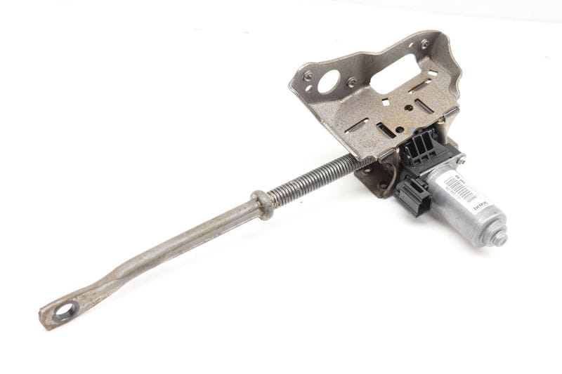 Rear Tilt / Height Adjustment Seat Motor 52107314222 — Used (SKU 565064)