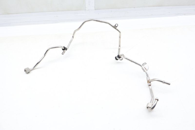 Fuel Feed Line 13538610612 — Used (SKU 688949)