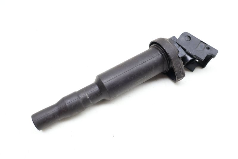 Ignition Coil / Pack 12138647689 — Used (SKU 688633)