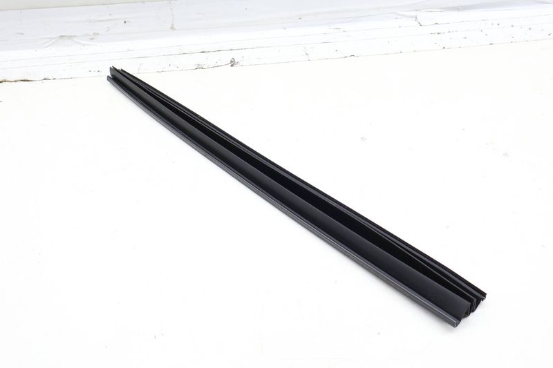 Sunroof / Sun Roof Rubber Boot / Seal 54107362051 — Used (SKU 688733)