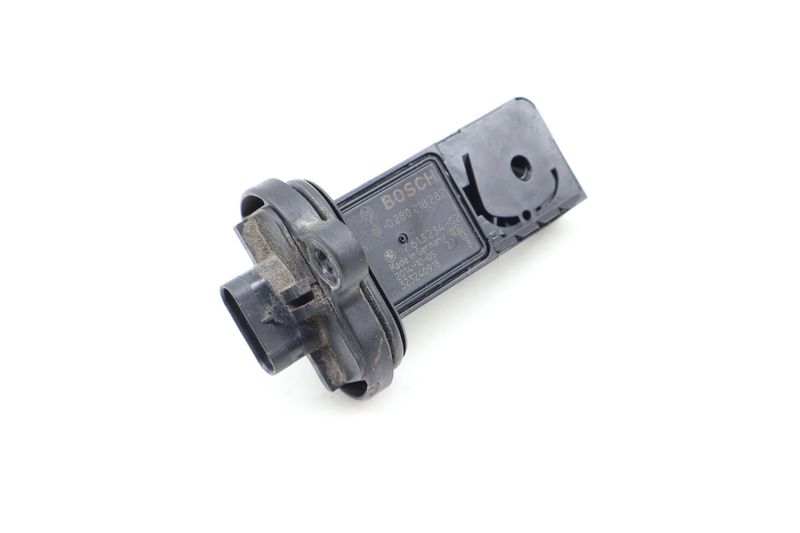 MAF / Mass Air Flow Sensor 13627613234 — Used (SKU 688856)