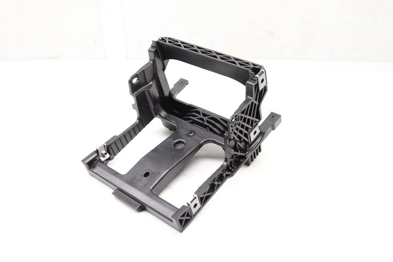 Center Console Mount / Bracket 51169267954 — Used (SKU 565471)