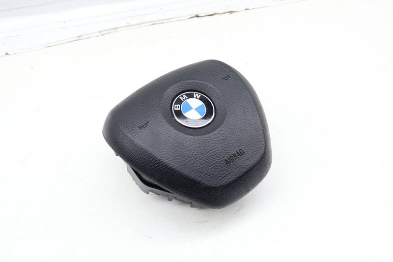 Steering Wheel Airbag / Air Bag 32306868413 — Used (SKU 688663)