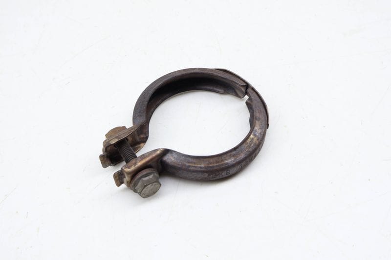 Turbo / Turbocharger Inlet Clamp 11657620507 — Used (SKU 688861)