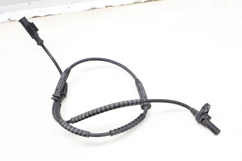 ABS / Speed Sensor w/ Wiring Harness 34356784618 — Used (SKU 622347)