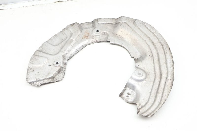 Brake Dust / Splash Shield 34106780216 — Used (SKU 622133)
