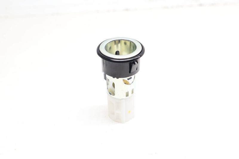 12V Power Outlet 1K0919309 — Used (SKU 710729)