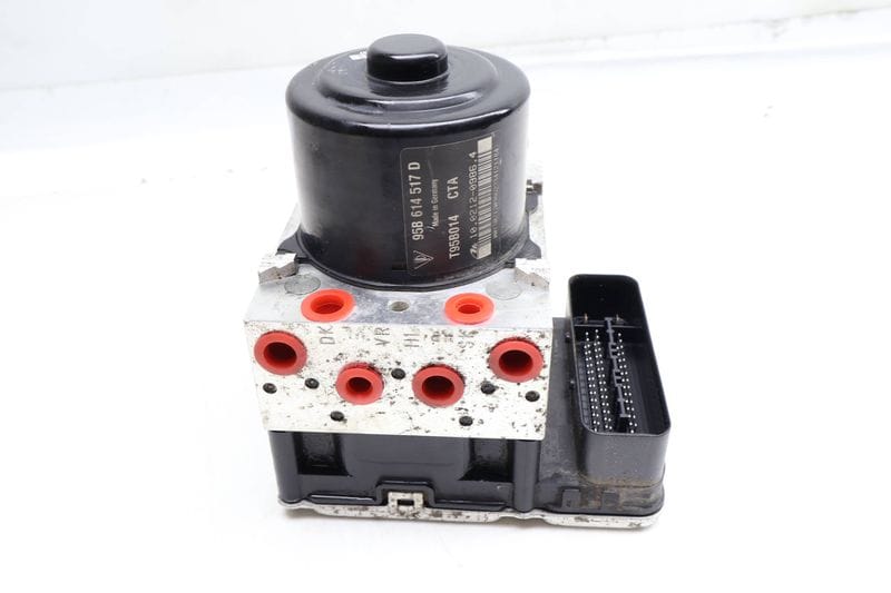 ABS Pump / Module Unit 95B614517D — Used (SKU 657521)