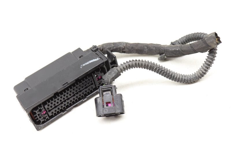 ABS Pump / Module Unit Wiring Connector — Used (SKU 509196)
