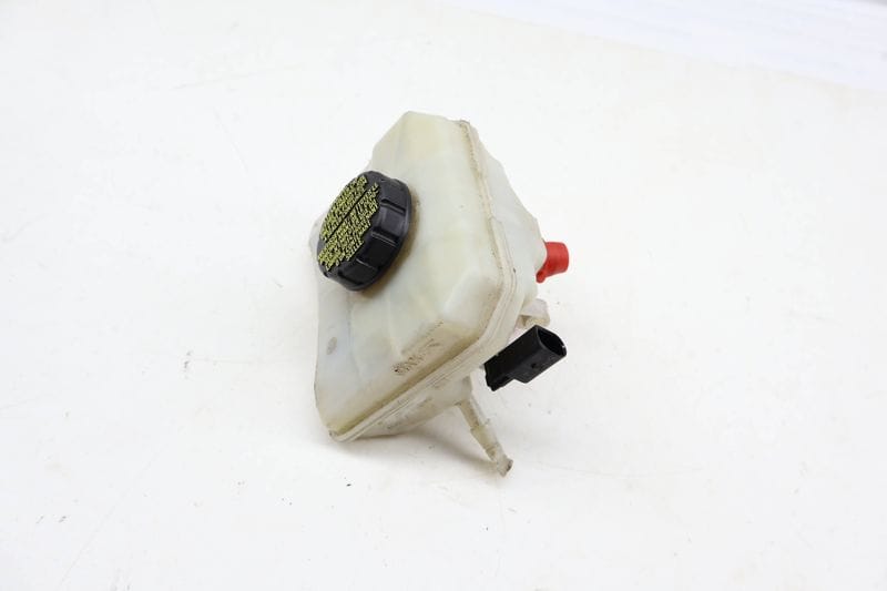 Brake Fluid Reservoir / Tank 8W0611301 — Used (SKU 711048)
