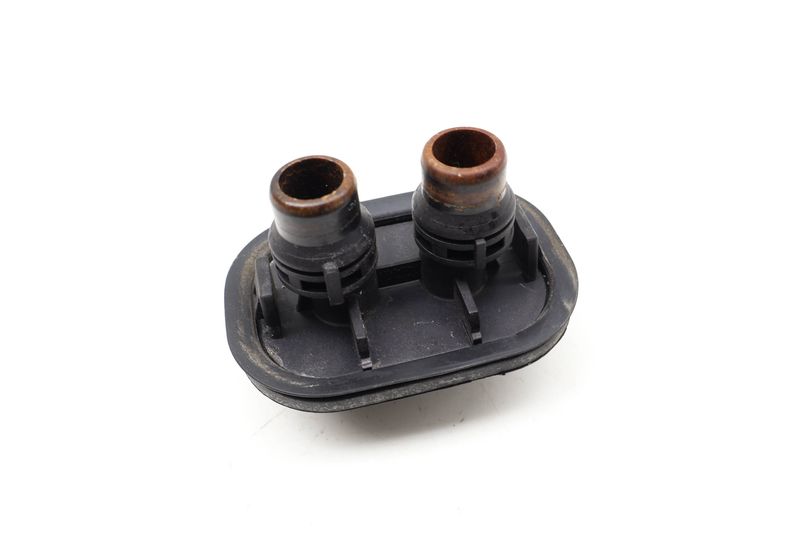 Coolant Hose / Line Adapter 8R0122327 — Used (SKU 730325)