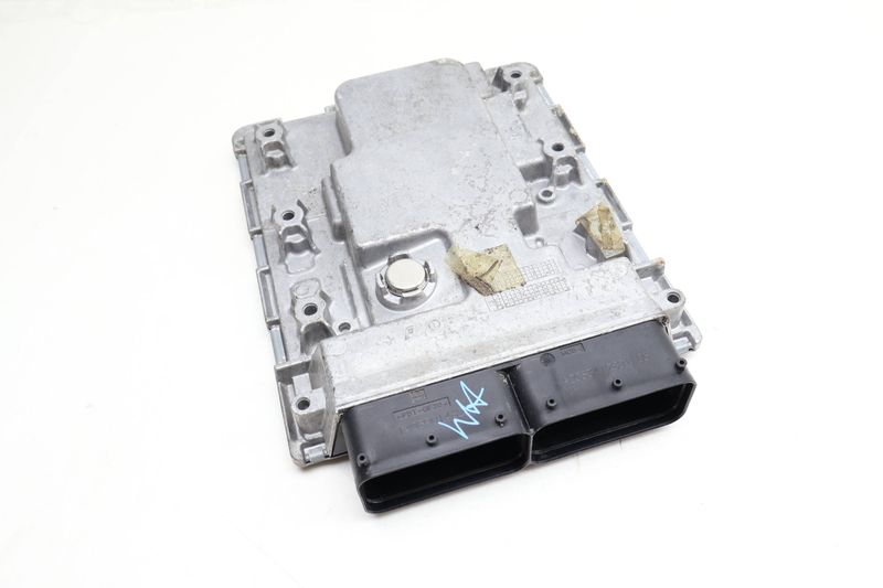 ECU / DME Engine Control Module 95B906022B — Used (SKU 657416)