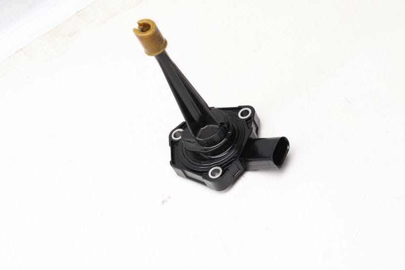 Engine Oil Level Sensor 94660617000 — Used (SKU 635258)