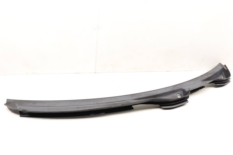 Firewall Cowl / Rain Tray 95B819403B — Used (SKU 487551)