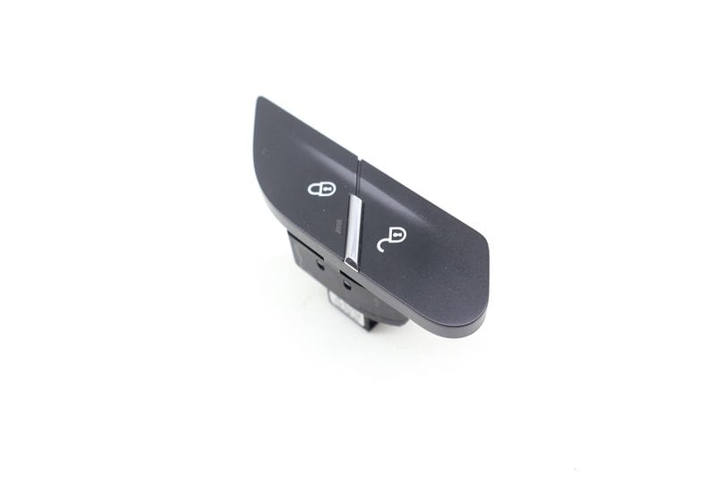 Door Lock / Unlock Switch Button 95B962125 — Used (SKU 710721)