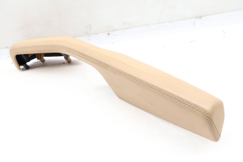 Door Panel Armrest (LEATHER) 95B867173A — Used (SKU 657348)