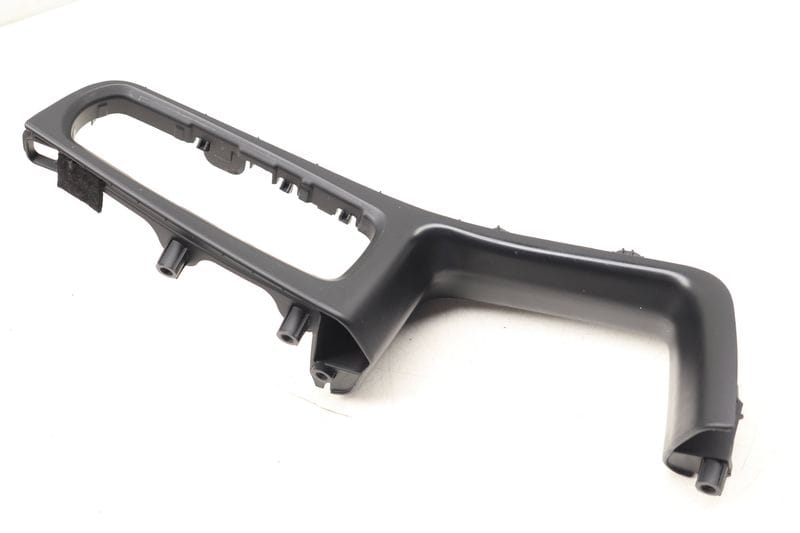 Door Panel Armrest / Switch Trim 95B867151 — Used (SKU 482227)