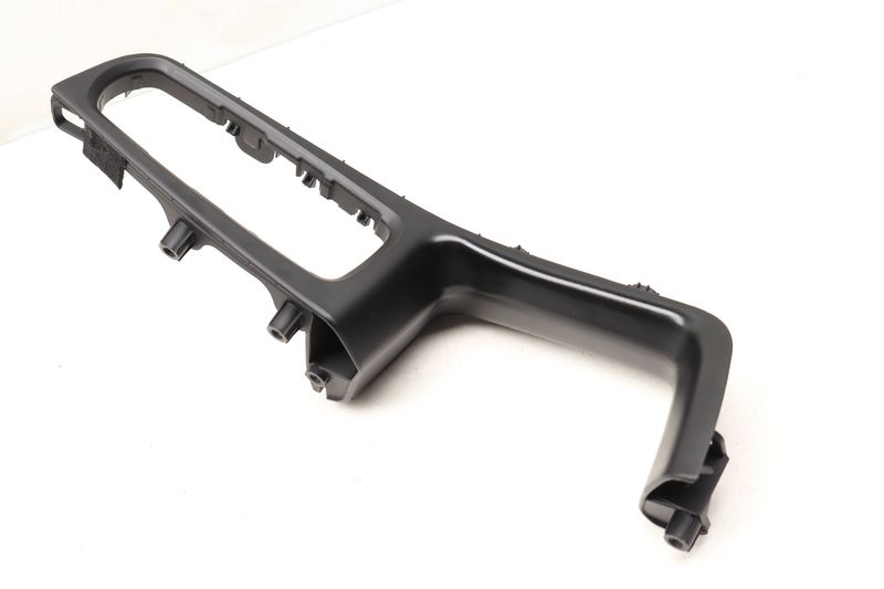 Door Panel Armrest / Switch Trim 95B867151 — Used (SKU 487409)