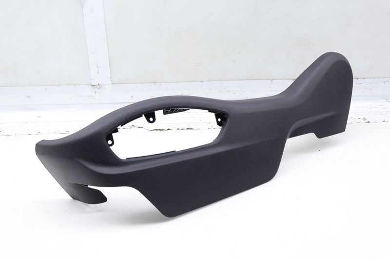 Outer Seat Trim / Panel 7P5881313 — Used (SKU 730081)