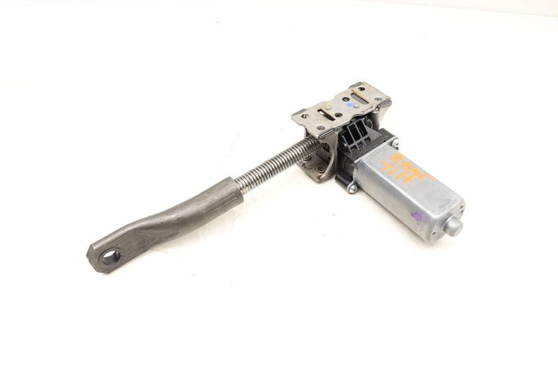 Rear Tilt Seat Motor w/ Transmission 8K0959111 — Used (SKU 537664)